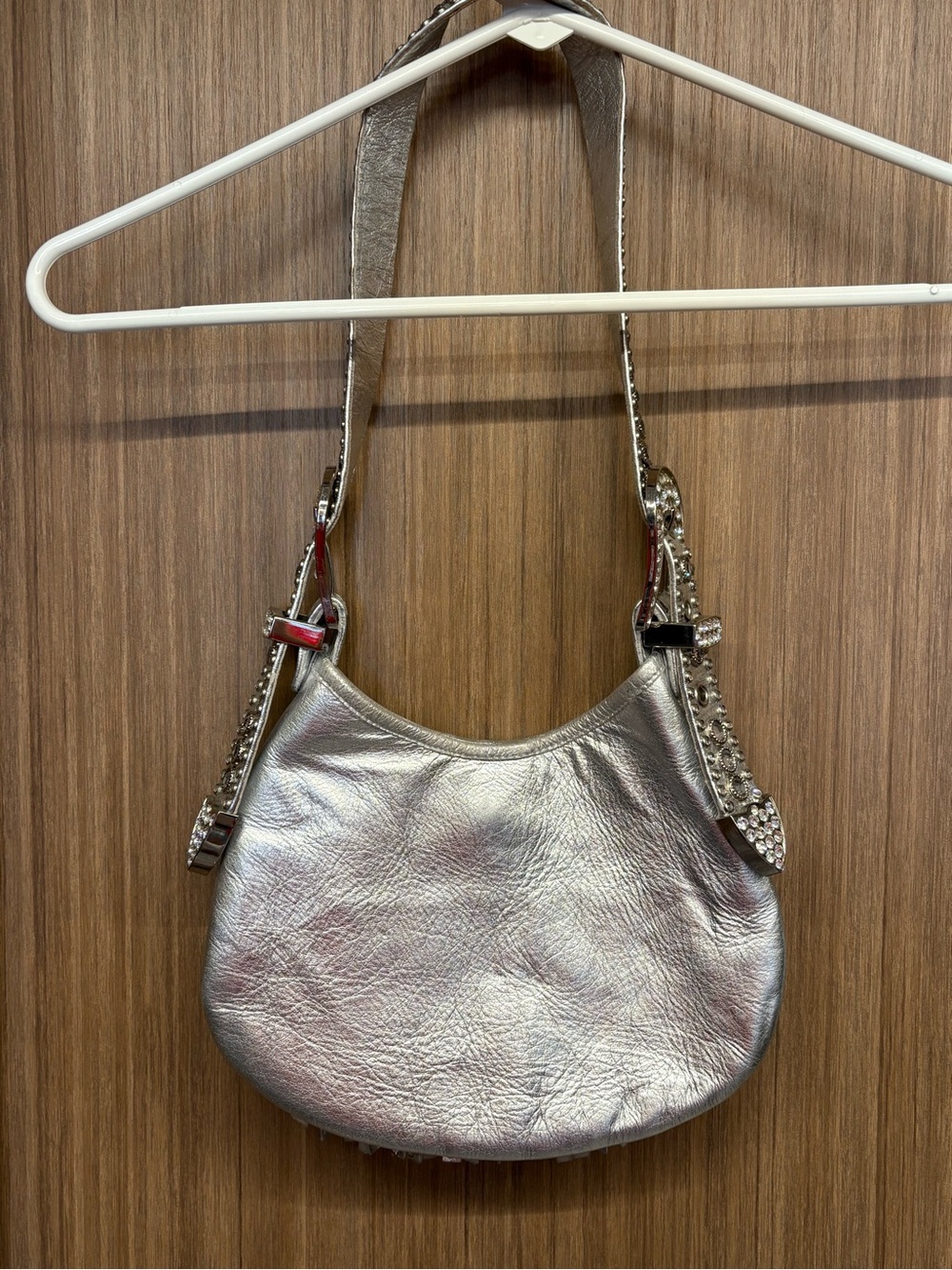 Kippy’s Rare & Unique Embellished Swarovski Crystals Silver Leather Shoulder Bag - Picture 15 of 15